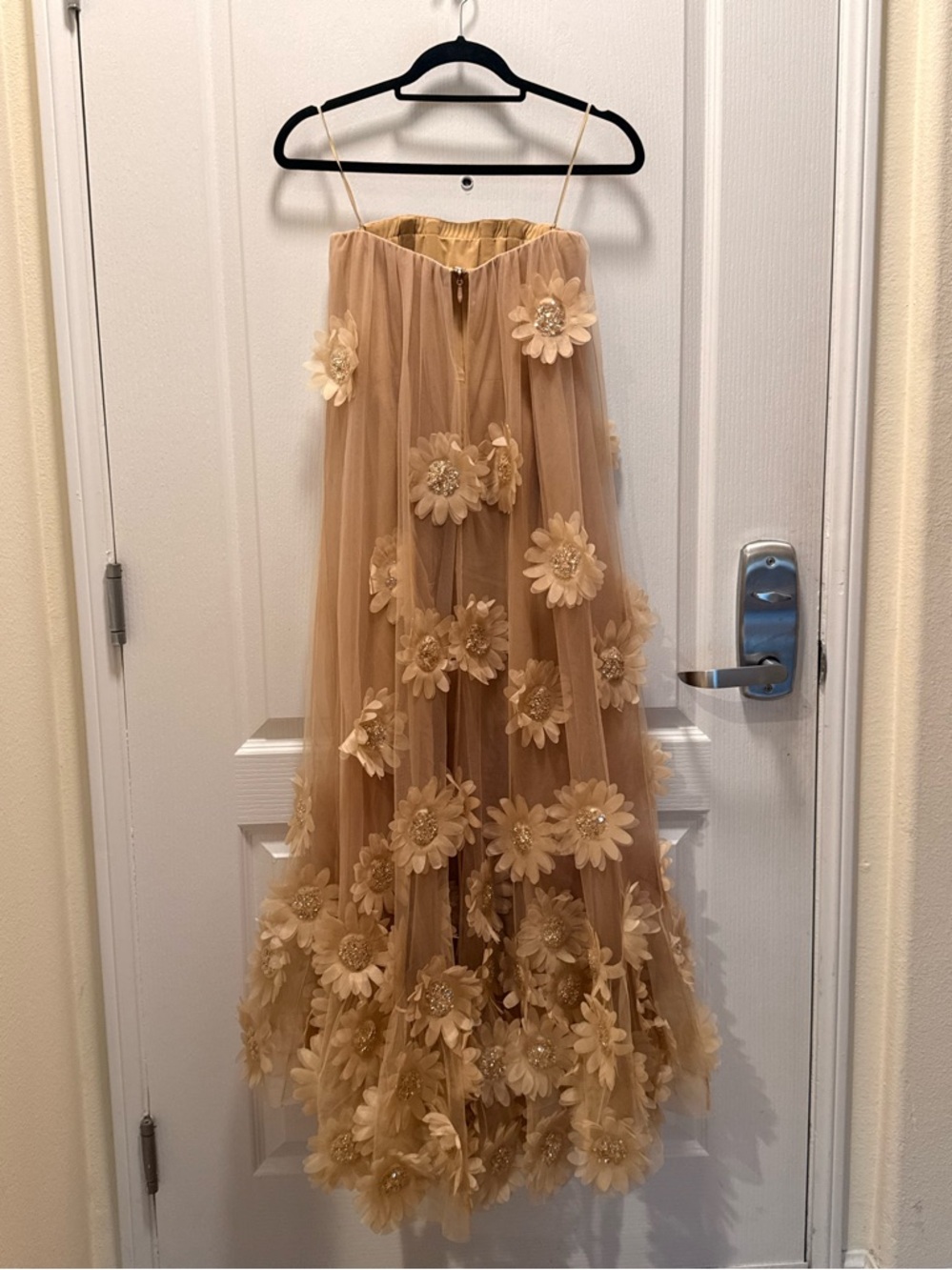Helsi Athena Embroidered Strapless 3D Floral Maxi Dress size XS Preloved - Picture 5 of 6